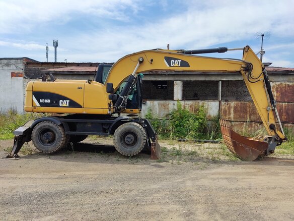 2012 Caterpillar M316, жёлтый, 6500000 рублей - вид 5