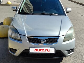 2010 Kia Rio II Рестайлинг, серебристый, 500000 рублей, вид 3