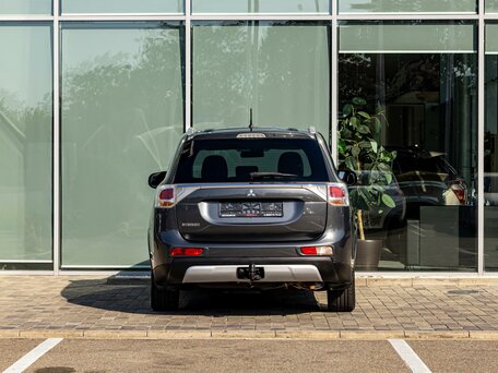 2014 Mitsubishi Outlander III Рестайлинг, серый, 1335000 рублей, вид 5