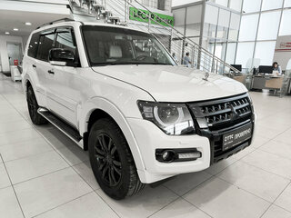 2020 Mitsubishi Pajero IV Рестайлинг 2, белый, 3380000 рублей, вид 3