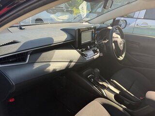 2023 Toyota Corolla Axio XI (E160, E170) Рестайлинг 2, чёрный, 880999 рублей, вид 4