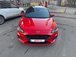 2021 Ford Focus IV, красный, 2100000 рублей, вид 2