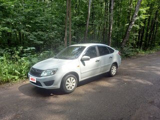 2015 Lada (ВАЗ) Granta I, белый, 185000 рублей, вид 1