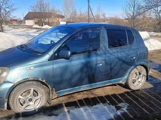 2000 Toyota Vitz I (P10), зелёный, 180000 рублей, вид 4