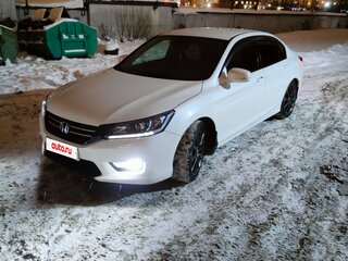 2013 Honda Accord IX, белый, 1750000 рублей, вид 3