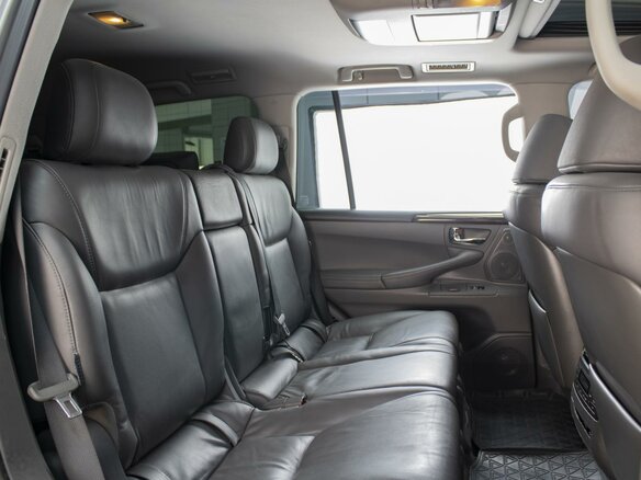 2008 Lexus LX 570 III, серебристый - вид 6