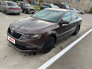 2019 Skoda Octavia III (A7) Рестайлинг, коричневый, 950000 рублей, вид 3