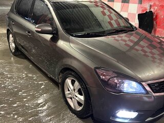 2010 Kia Ceed I Рестайлинг, серый, 780000 рублей, вид 1