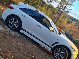 2012 Infiniti FX30d II (S51) Рестайлинг, белый, 2550000 рублей, вид 3