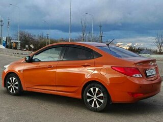2014 Hyundai Solaris I Рестайлинг, оранжевый, 860000 рублей, вид 4