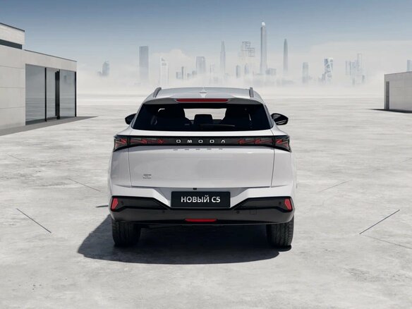2026 Omoda C5 II, белый, 2349000 рублей - вид 4