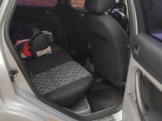 2008 Ford Focus II Рестайлинг, серебристый, 480000 рублей, вид 5