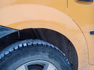 2012 Renault Logan I Рестайлинг, жёлтый, 300000 рублей, вид 3