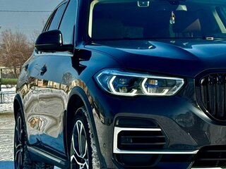 2021 BMW X5 40i IV (G05/G18), серый, 9550000 рублей, вид 3