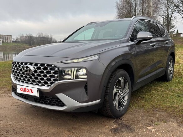 2021 Hyundai Santa Fe IV Рестайлинг, серый, 3350000 рублей - вид 2