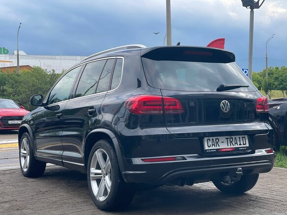 2014 Volkswagen Tiguan I Рестайлинг, чёрный - вид 6