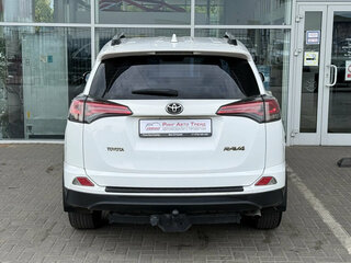 2018 Toyota RAV4 IV (XA40) Рестайлинг, белый, 1619000 рублей, вид 4