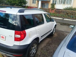 2013 Skoda Yeti I, белый, 970000 рублей, вид 2