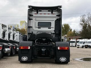 2024 FAW JH6, серебристый, 6900000 рублей, вид 5