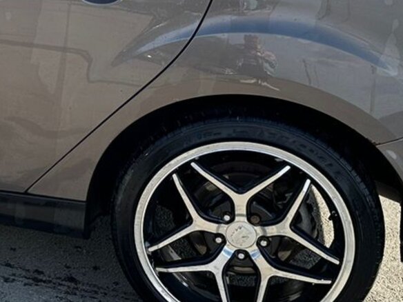 2011 Ford Focus III, коричневый, 720000 рублей - вид 2