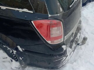 2011 Opel Astra H Рестайлинг, чёрный, 600000 рублей, вид 4