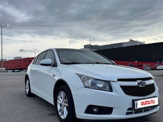 2012 Chevrolet Cruze I, белый, 730000 рублей, вид 3
