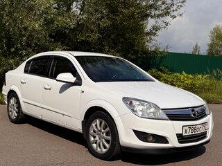 2012 Opel Astra H Рестайлинг, белый, 499000 рублей, вид 4