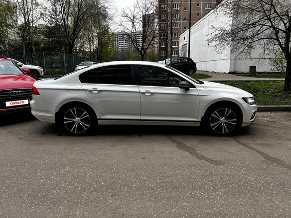 2020 Volkswagen Passat B8 Рестайлинг, белый, 2070000 рублей - вид 7