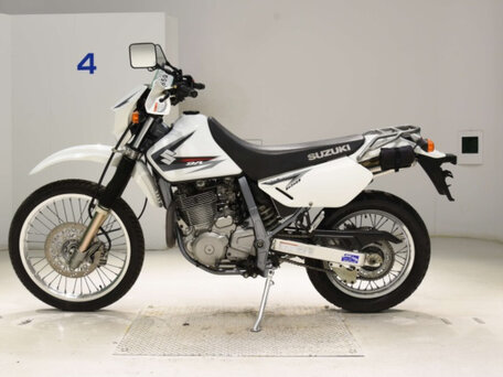 2009 Suzuki DR 650 R/RS, белый, 670000 рублей, вид 3