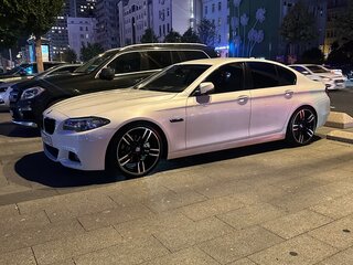 2013 BMW 5 серии 528i xDrive VI (F10/F11/F07) Рестайлинг, белый, 1950000 рублей, вид 2