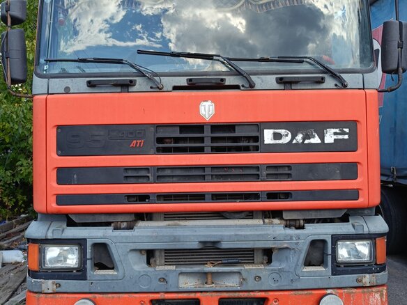 1996 DAF 95, оранжевый, 490000 рублей