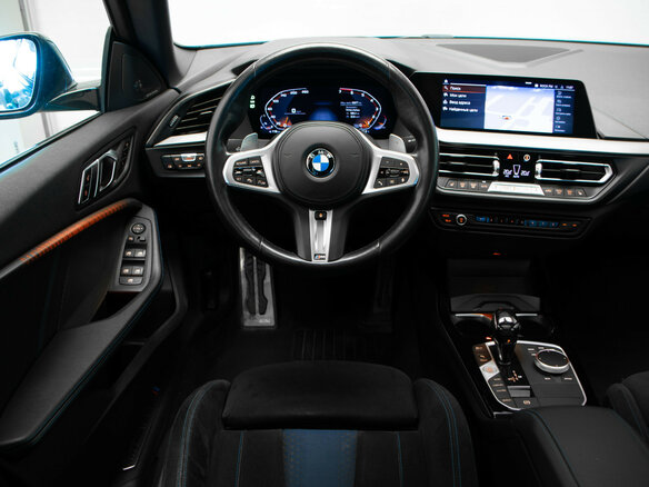 2021 BMW 2 серии Gran Coupe M235i xDrive F44, синий, 3450000 рублей - вид 8