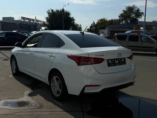 2017 Hyundai Solaris II, белый, 1250000 рублей, вид 5