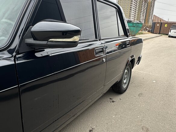 2011 Lada (ВАЗ) 2107, чёрный, 330000 рублей - вид 4