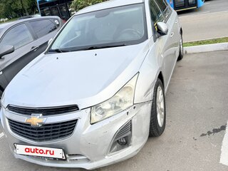 2013 Chevrolet Cruze I Рестайлинг, серебристый, 430000 рублей, вид 4