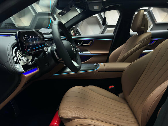 2025 Mercedes-Benz E-Класс 300 VI (W214, S214), чёрный - вид 14