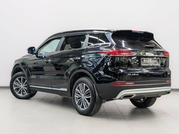 2022 Geely Atlas Pro, чёрный, 1655000 рублей - вид 6
