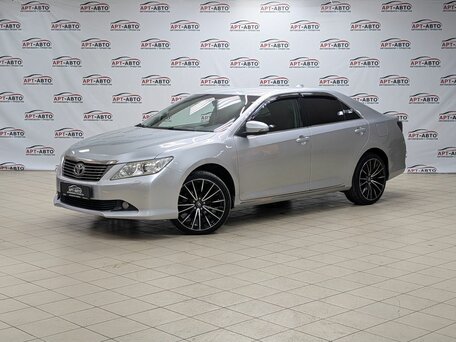 Toyota Camry VII (XV50)