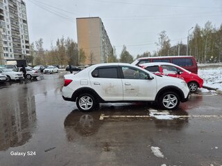 2021 Renault Logan Stepway II Рестайлинг, белый, 735000 рублей, вид 2