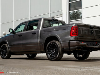 2026 Ram 1500 Crew Cab V Рестайлинг, серый, 9900000 рублей, вид 2