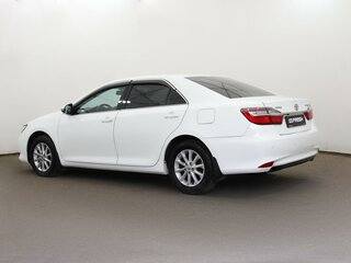 2016 Toyota Camry VII (XV50) Рестайлинг, белый, 1888000 рублей, вид 2