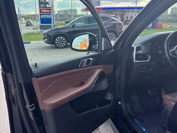 2018 BMW X5 30d IV (G05/G18), синий, 7200000 рублей - вид 28