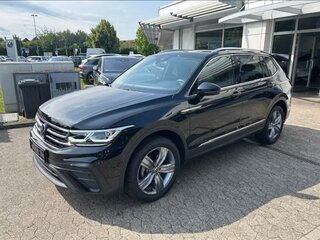 2023 Volkswagen Tiguan Allspace II Рестайлинг, чёрный, 3261000 рублей, вид 1