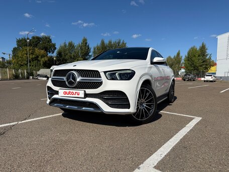 2020 Mercedes-Benz GLE 400 d II (V167), белый, 7500000 рублей, вид 1
