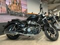 2025 Royal Enfield Super Meteor, чёрный, 755000 рублей - вид 1