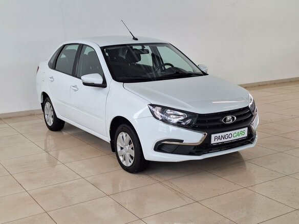 2022 Lada (ВАЗ) Granta I Рестайлинг, белый, 555000 рублей - вид 2