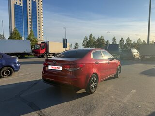 2016 Kia Rio III Рестайлинг, красный, 950000 рублей, вид 4