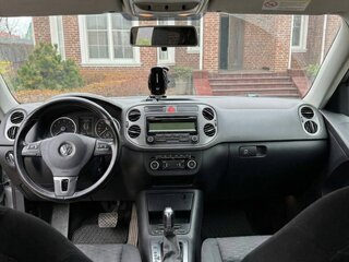 2011 Volkswagen Tiguan I, серый, 950000 рублей, вид 1