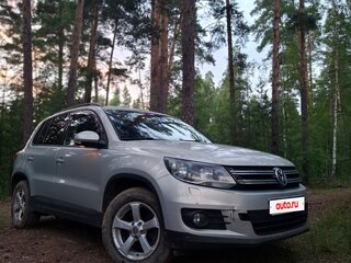 2012 Volkswagen Tiguan I Рестайлинг, серебристый, 790000 рублей, вид 1