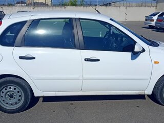 2013 Lada (ВАЗ) Kalina II, белый, 400000 рублей, вид 2